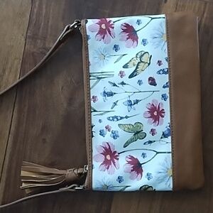 Neiman Marcus Crossbody Bag 🦋